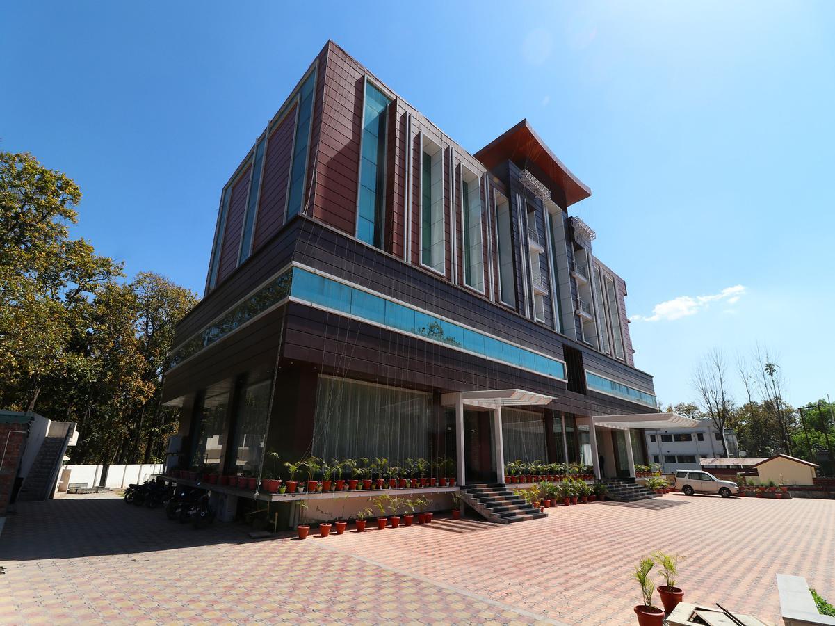 Hotel Pearl Avenue Dehradun Exterior photo