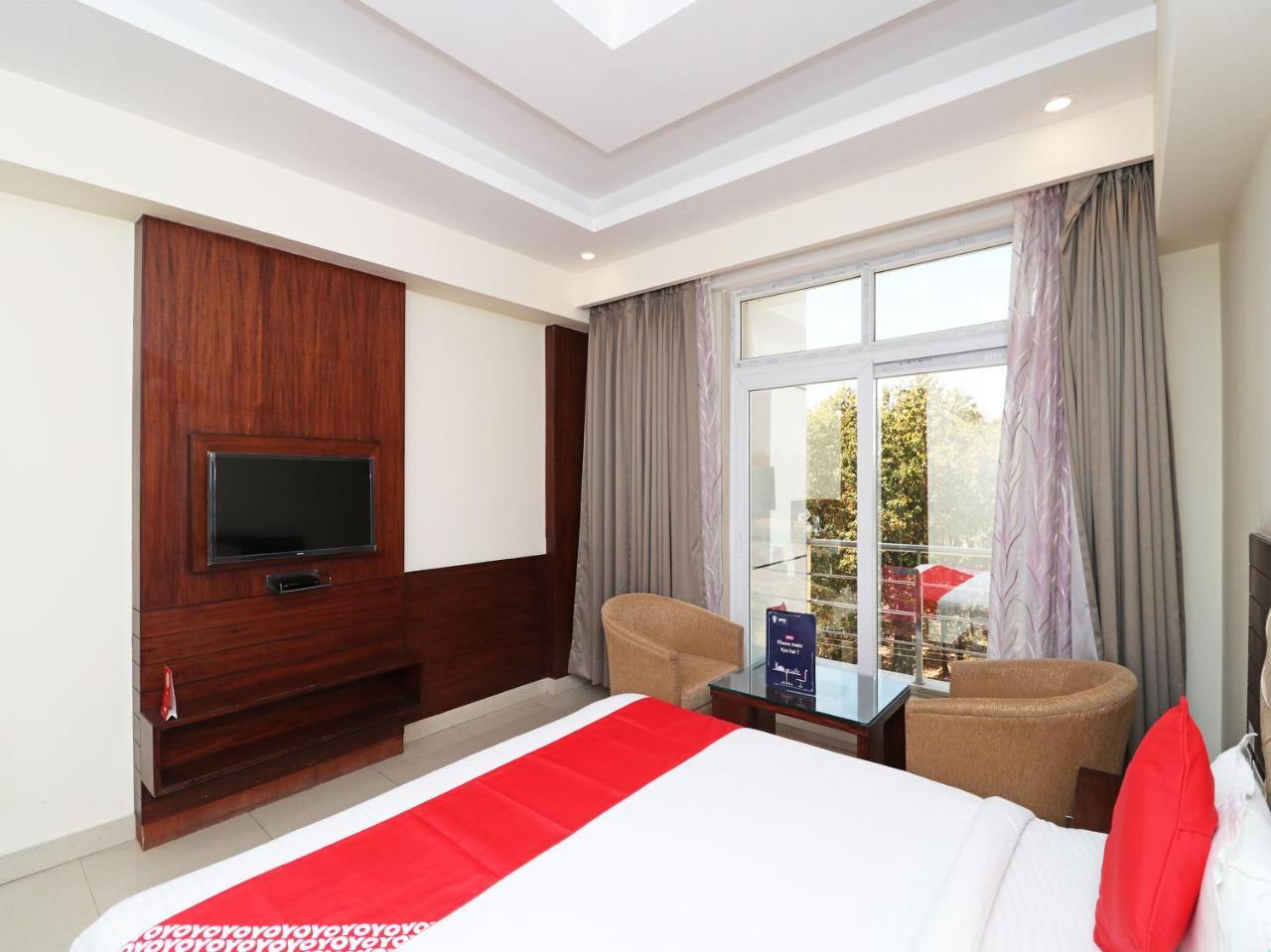 Hotel Pearl Avenue Dehradun Exterior photo
