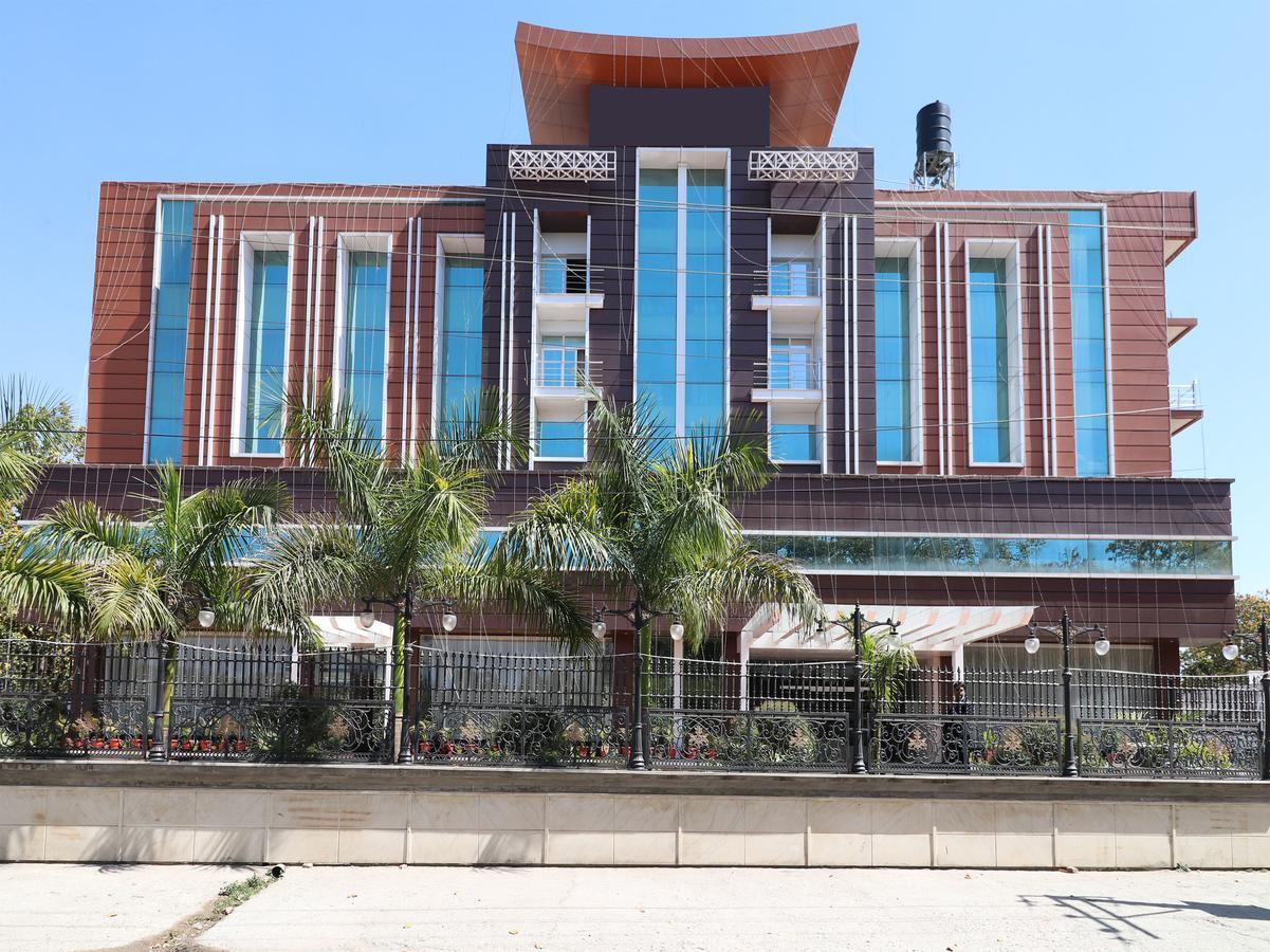 Hotel Pearl Avenue Dehradun Exterior photo